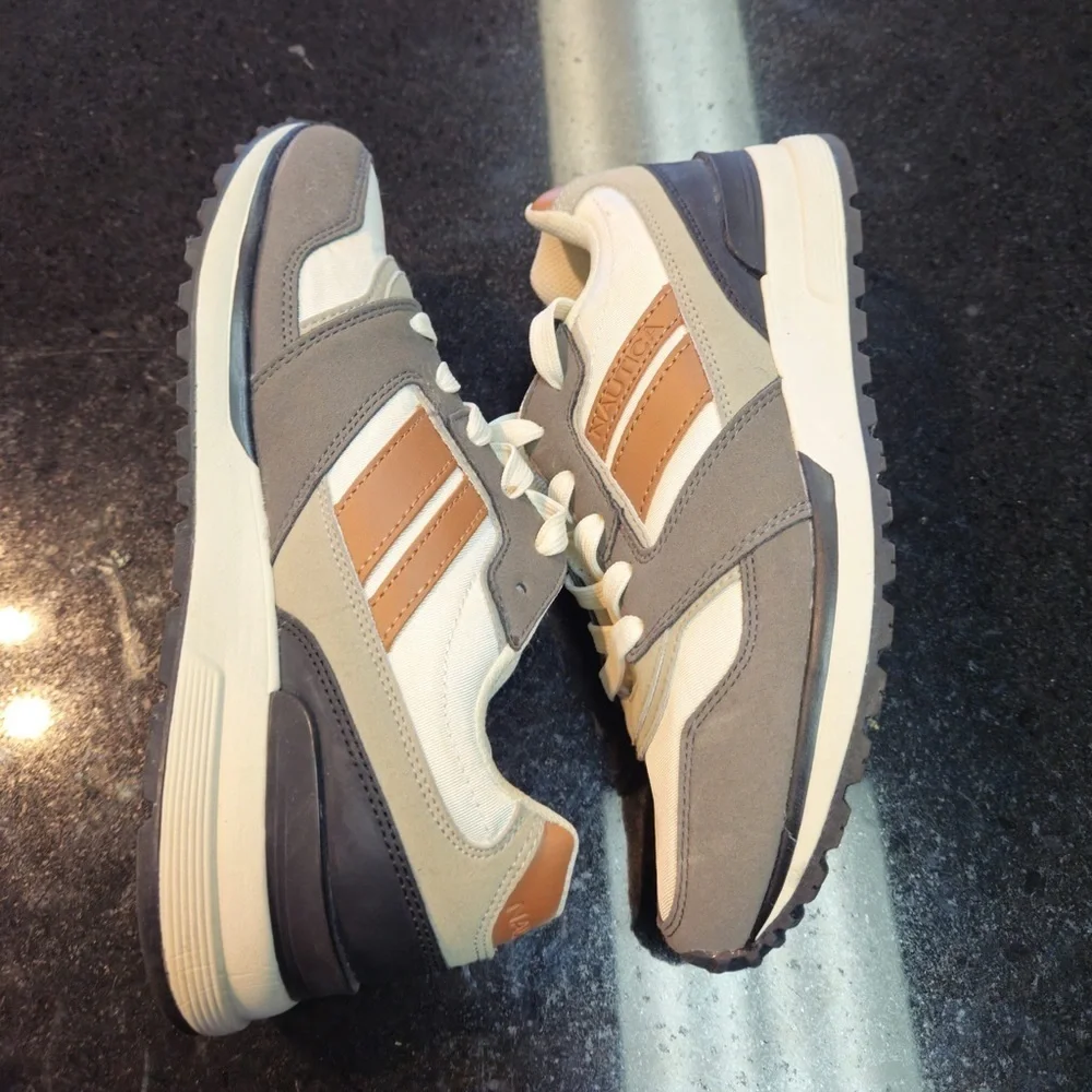 Sz 7.5 Men's Nautica Casual Sneakers Low-top Lace-up Fabric & Faux Leather Upper